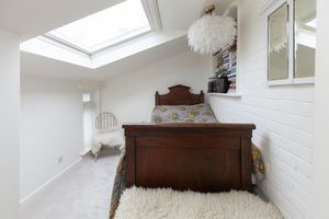 Bedroom - click for photo gallery